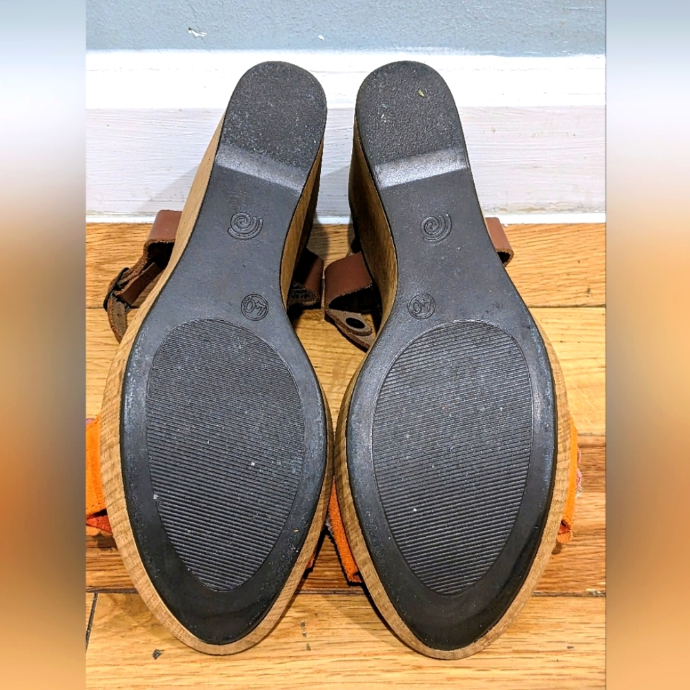 Beautiful Biostep Women's Floral Wedge Sandals - 9 - Picture 4 of 10